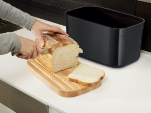 Kutija za hleb sa poklopcem od bambusa- Bread Bin (crna)