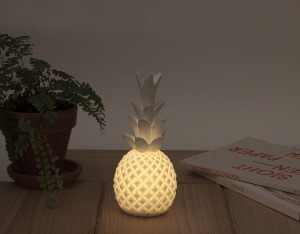 LED Lampa- ananas